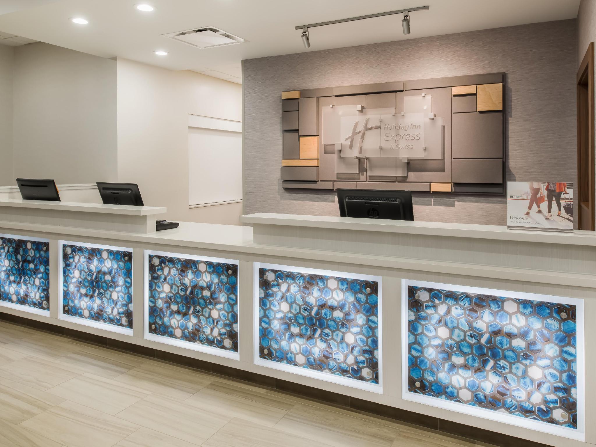 Holiday Inn Express & Suites West Plains Southwest By Ihg Bagian luar foto